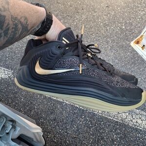 Nike Black and Gold Athletic Sneakers